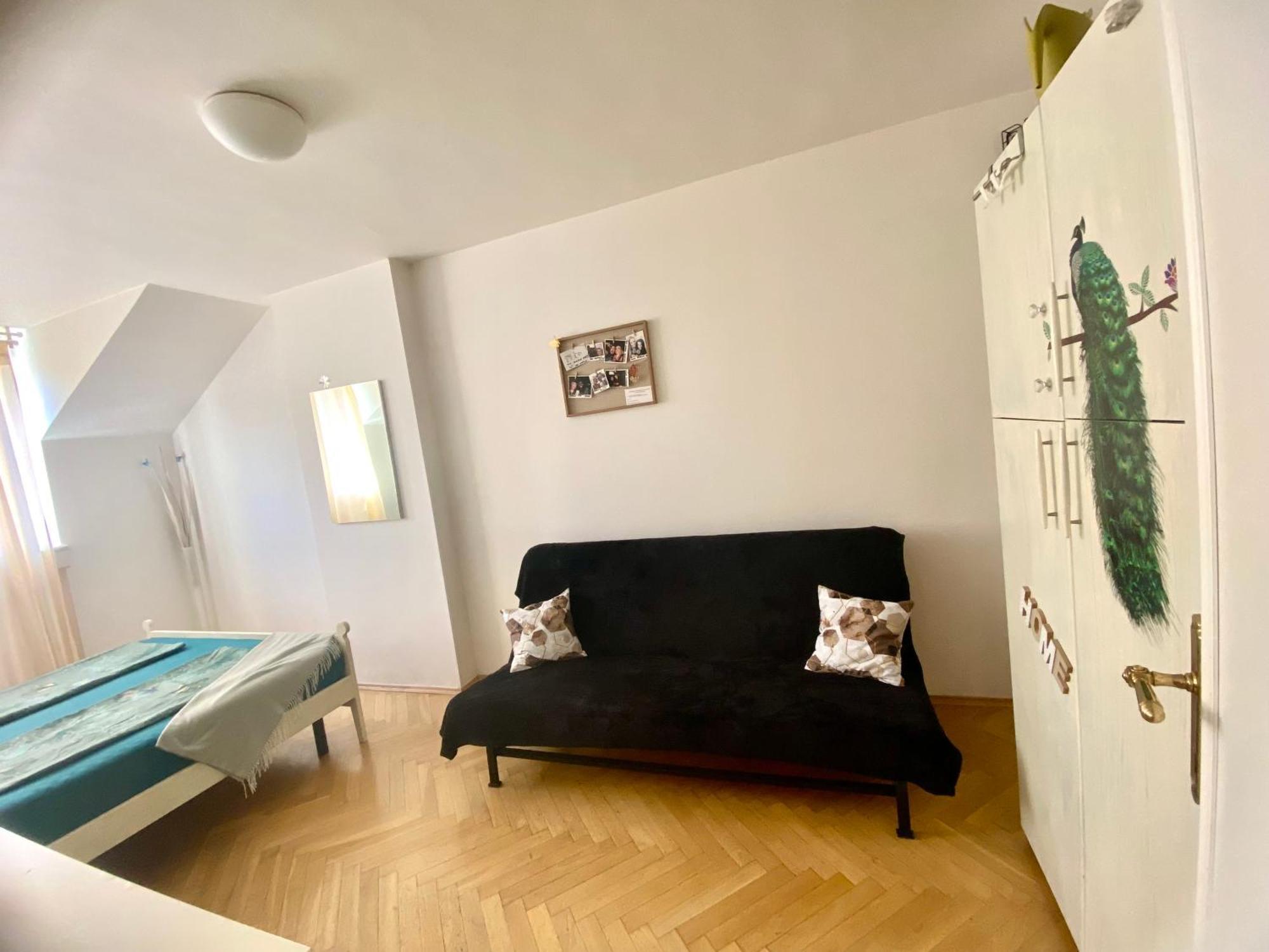 Fantastic Apartment In The City Center Прага Екстериор снимка